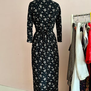 1990's Size 4 Black Floral Pencil Dress image 6