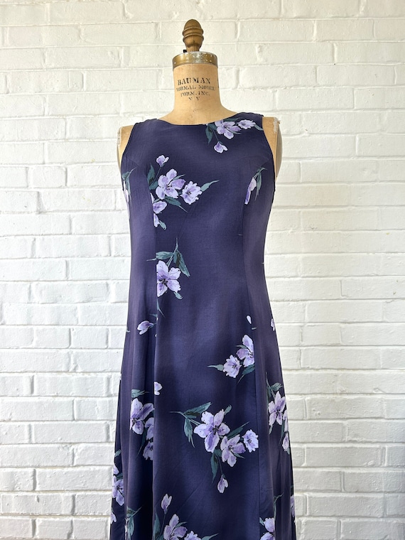 1990's Violet Floral Midi Dress in Size 6/8