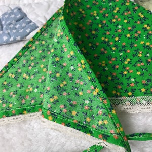 Green Calico Floral & Lace Hair Kerchief image 5