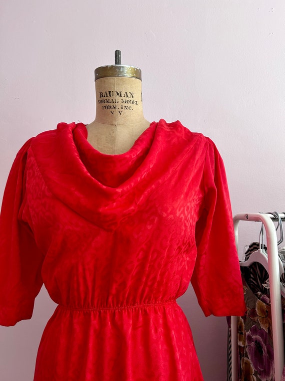 1980's Size 8 Cheetah Print Winter Dress in Red - image 4