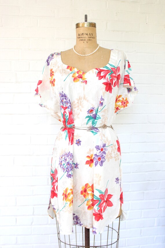 1990's XL Floral Satin Short Nightgown - image 5