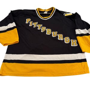 Vintage Pittsburgh Penguins CCM Maska Hockey Jersey