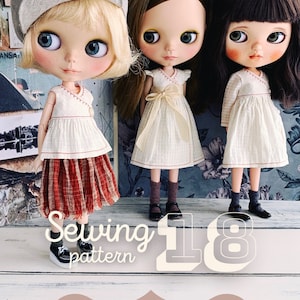 Puede incluir: Tres muñecas con vestidos blancos con ribetes rojos y faldas de cuadros rojos y blancos. Las muñecas llevan zapatos y calcetines negros. Las muñecas están de pie sobre una superficie de madera. El texto "Sewing pattern 18" está escrito en blanco sobre un fondo rosa.