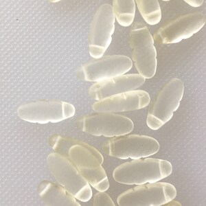 Frosted 13 x 6 mm Clear Glass Feather Beads