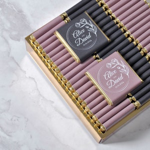 50 Wedding Luxury Chocolate Favors, Gold or Silver Foil Milk Chocolate Wedding Favors, Party Favors, Wedding Gift, Personalized Chocolate