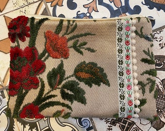 Vintage floral velvet tapestry zipper bag with trims