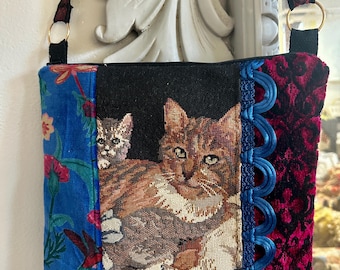 SALE A fun patchwork zipper crossbody bag with a kittens on front