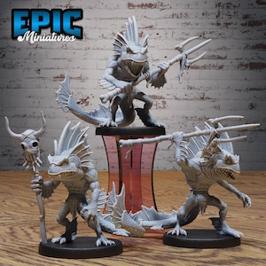 Fishfolk Warrior | DnD Dungeons and Dragons Tabletop Miniatures 28-32mm Scale | Player Character
