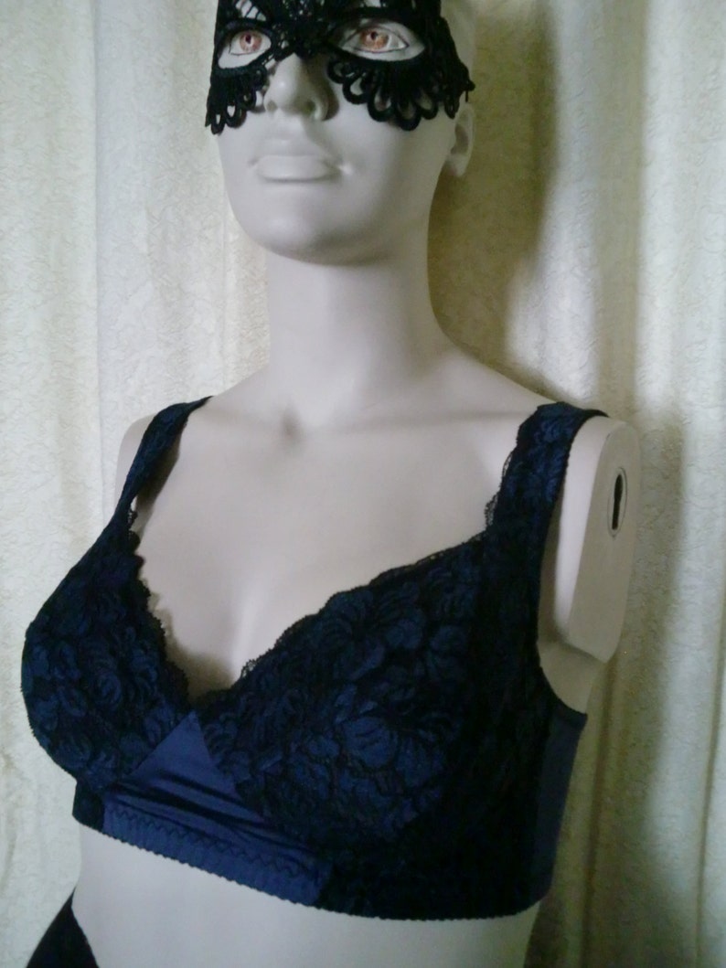 BRA Pattern BHS10 with 5 designs : FREE Shipping by Merckwaerdigh image 5