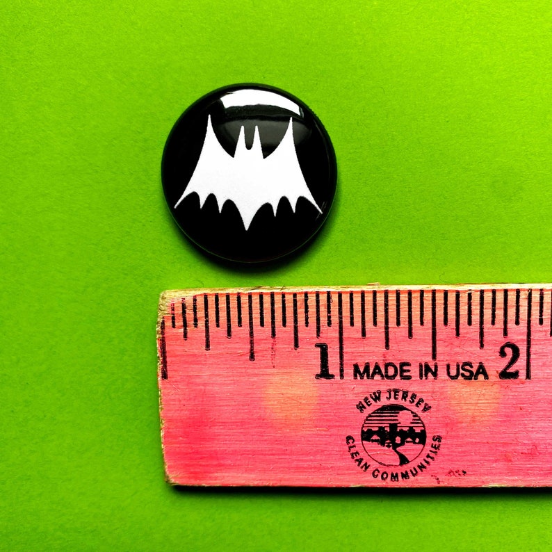 Classic Halloween Images 1 Pin Set Black and White Horror Button Pins image 3