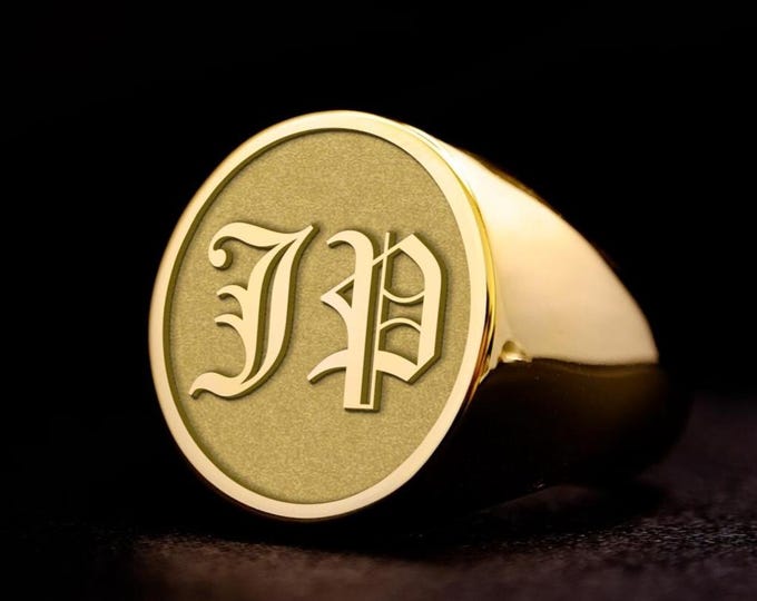 Old English Monogram Ring – Custom Initial Signet for Men & Women  / Personalized Name gift