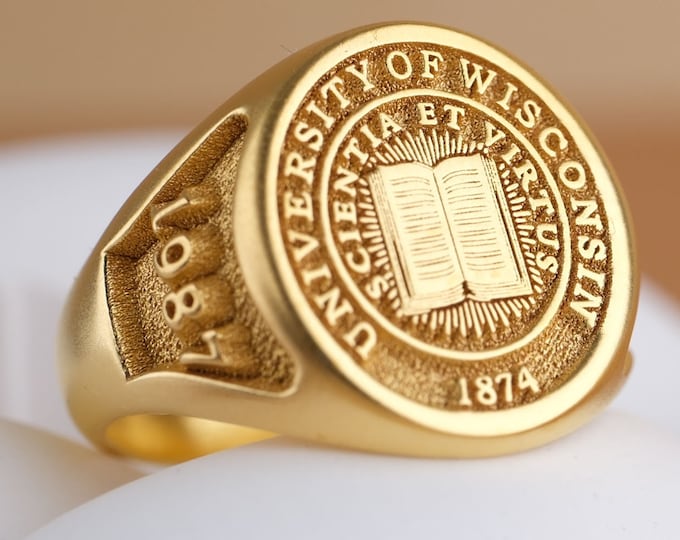 Custom Gold Graduation Ring – Personalized College Class Ring for Men & Women