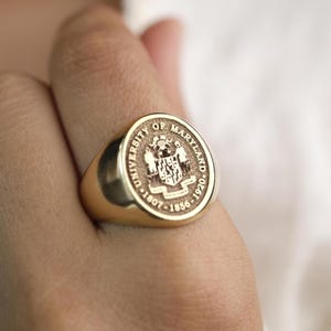 Vintage Style Seal Ring – Graduation Signet with Gold or Silver Plating