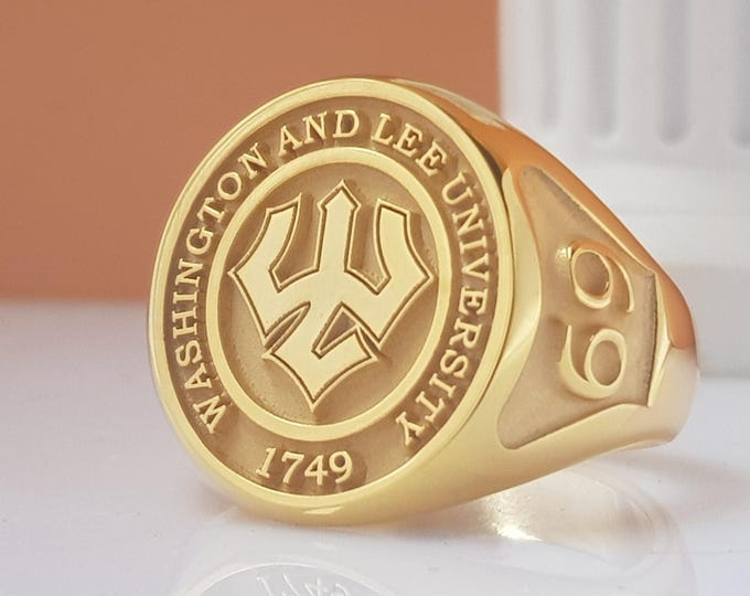 Custom Graduation Signet Ring /  College Crest, Class of 2026
