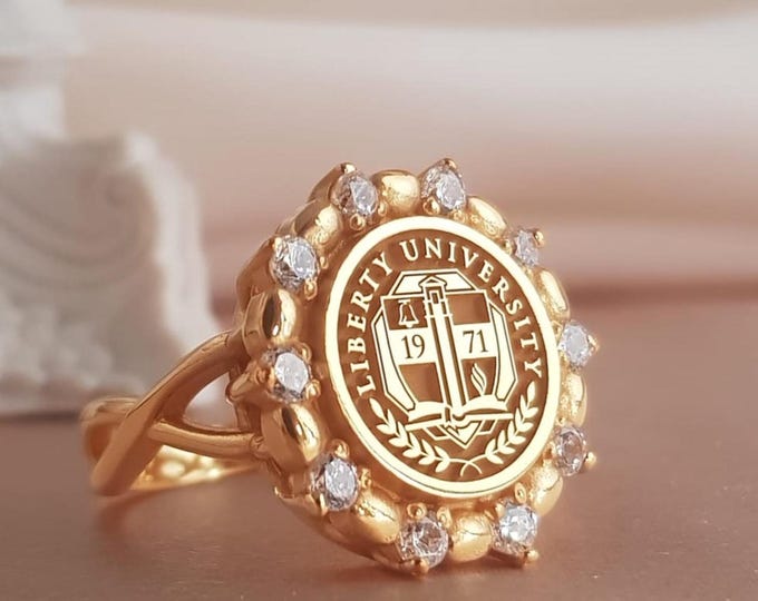 Custom Graduation Crest Ring – Gold Class Ring with Stones