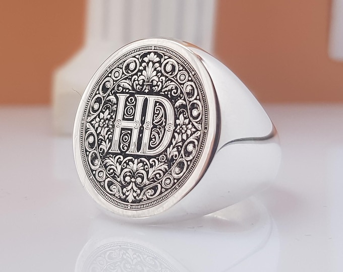 Custom Monogram Signet Ring: Vintage Floral Crest, Personalized Jewelry