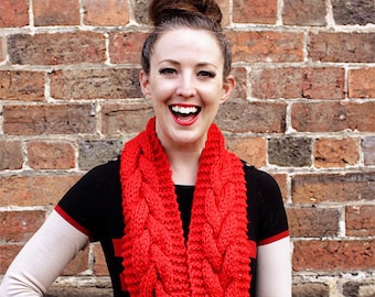 Chunky Cable Cowl - pdf knitting pattern