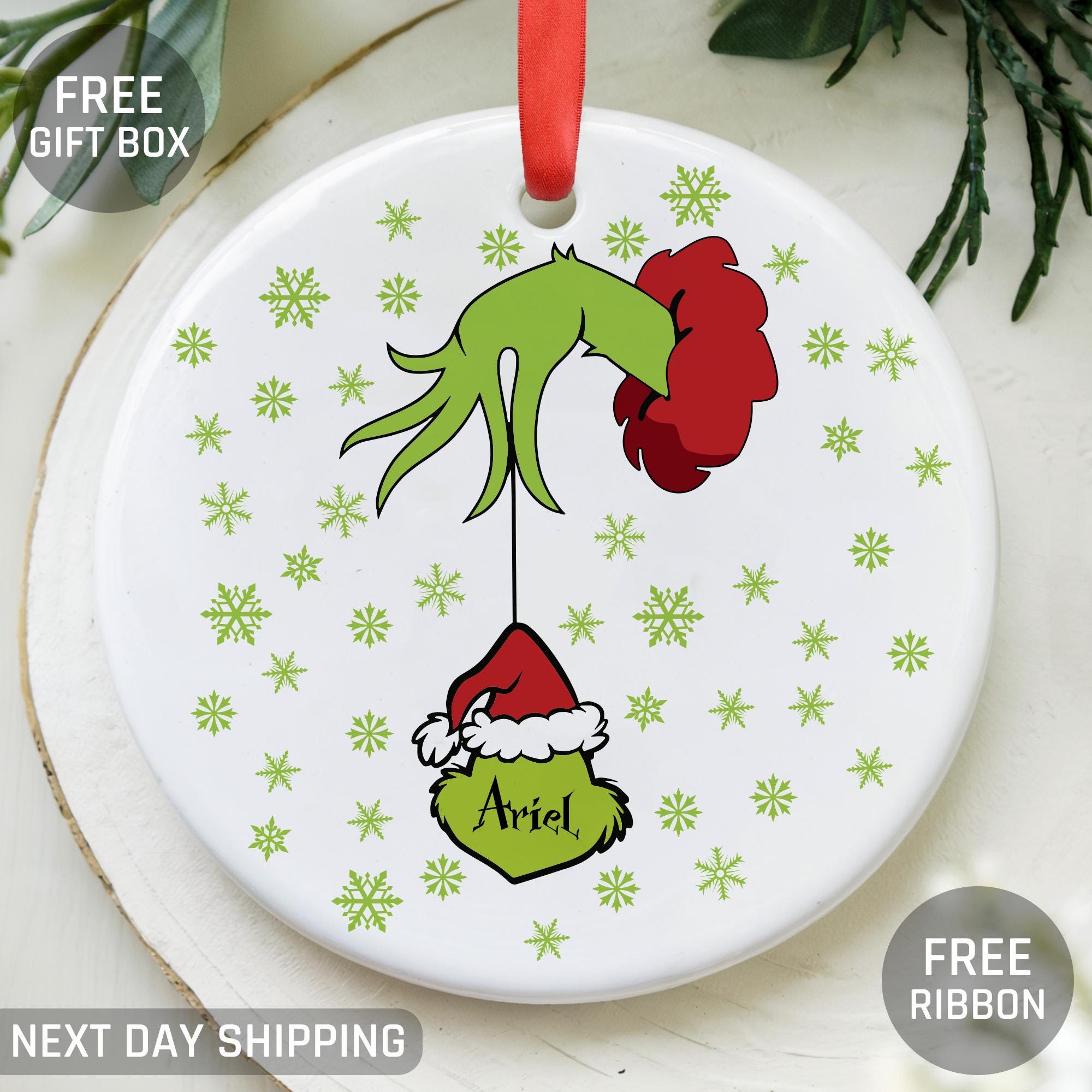 Décoration de famille Grinch, Décoration de Noël, Cadeau pour la maison, Nom de famille, Décoration de Noël, Décoration de famille, Décoration d'arbre de Noël, Décoration d'intérieur