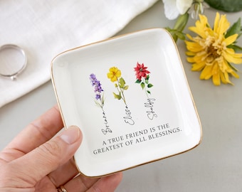 Personalized Birth Flower Trinket Dish, Jewelry Dish, Birthflower Gift, Custom Gift, Jewelry Storage, Bridesmaids Gift, Gift For Friend