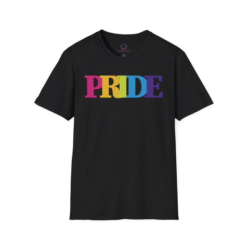 Colorful Pride T-Shirt: LGBTQ+ Unisex Softstyle Tee afbeelding 2