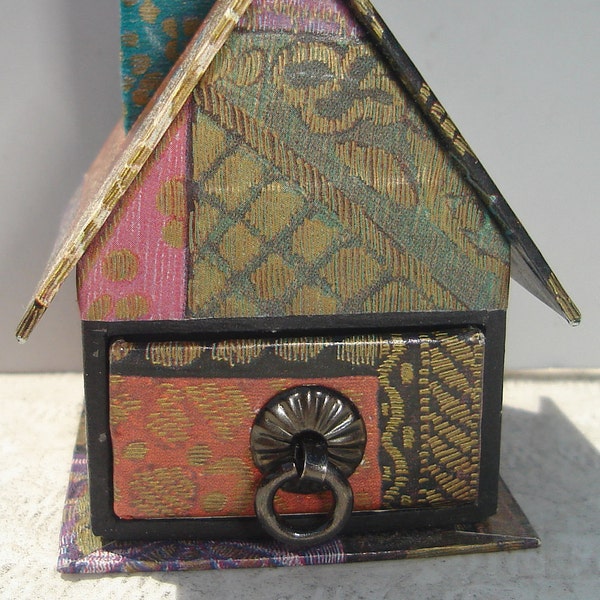 SMALL petite calico print house shaped ornamnet box with pull drawer and chimney for jewelry, beads, supplies, display, and shipping