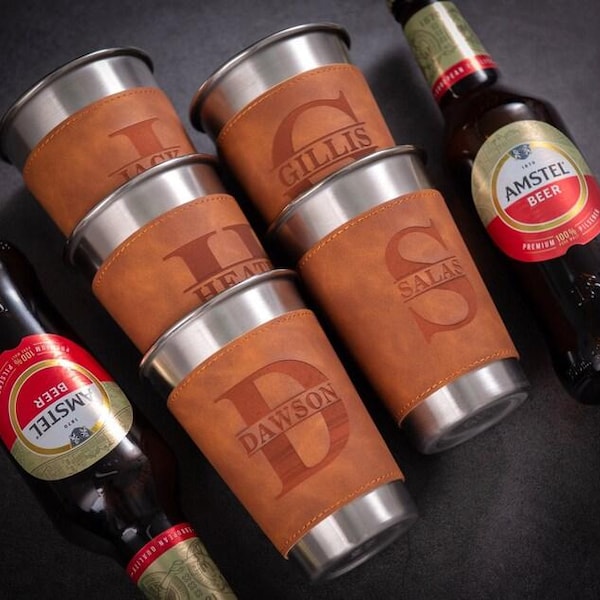 Regalos para padrinos de boda, vaso de cerveza personalizado, jarra de cerveza con soporte de cuero para latas, regalo para padrinos de boda, propuesta de matrimonio, regalos para despedidas de soltero