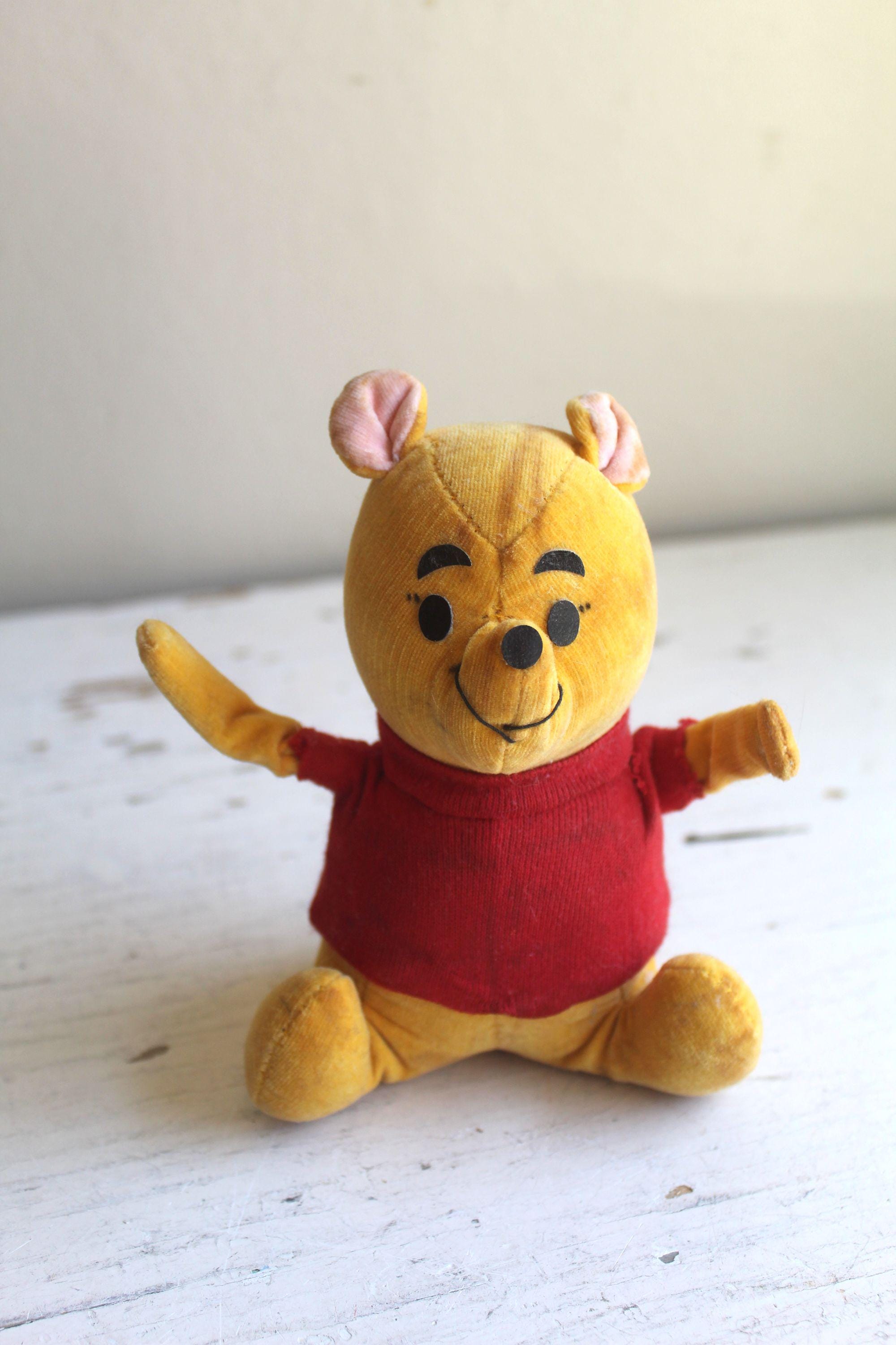 Original Disney 1966 : Winnie the Pooh Bear Plush Toy Vintage
