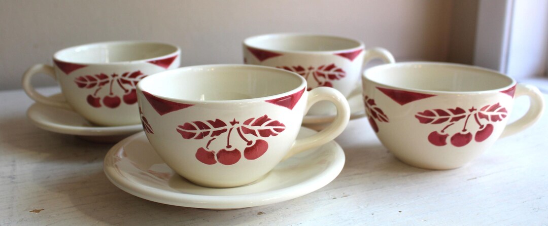 Set of 3 Vintage Le Comptoir De Famille Demitasse Set: French