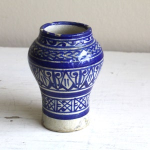 Moroccan Fez Fes Pottery Hand Painted White Blue Vase Vintage Distressed 4 inch Tall