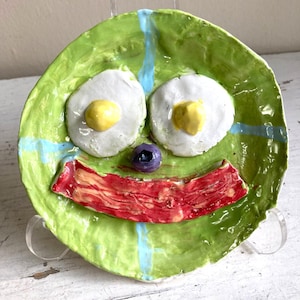 Fried Egg I'm in Love : Pottery Face Plate, Handmade Whimsical Child Art