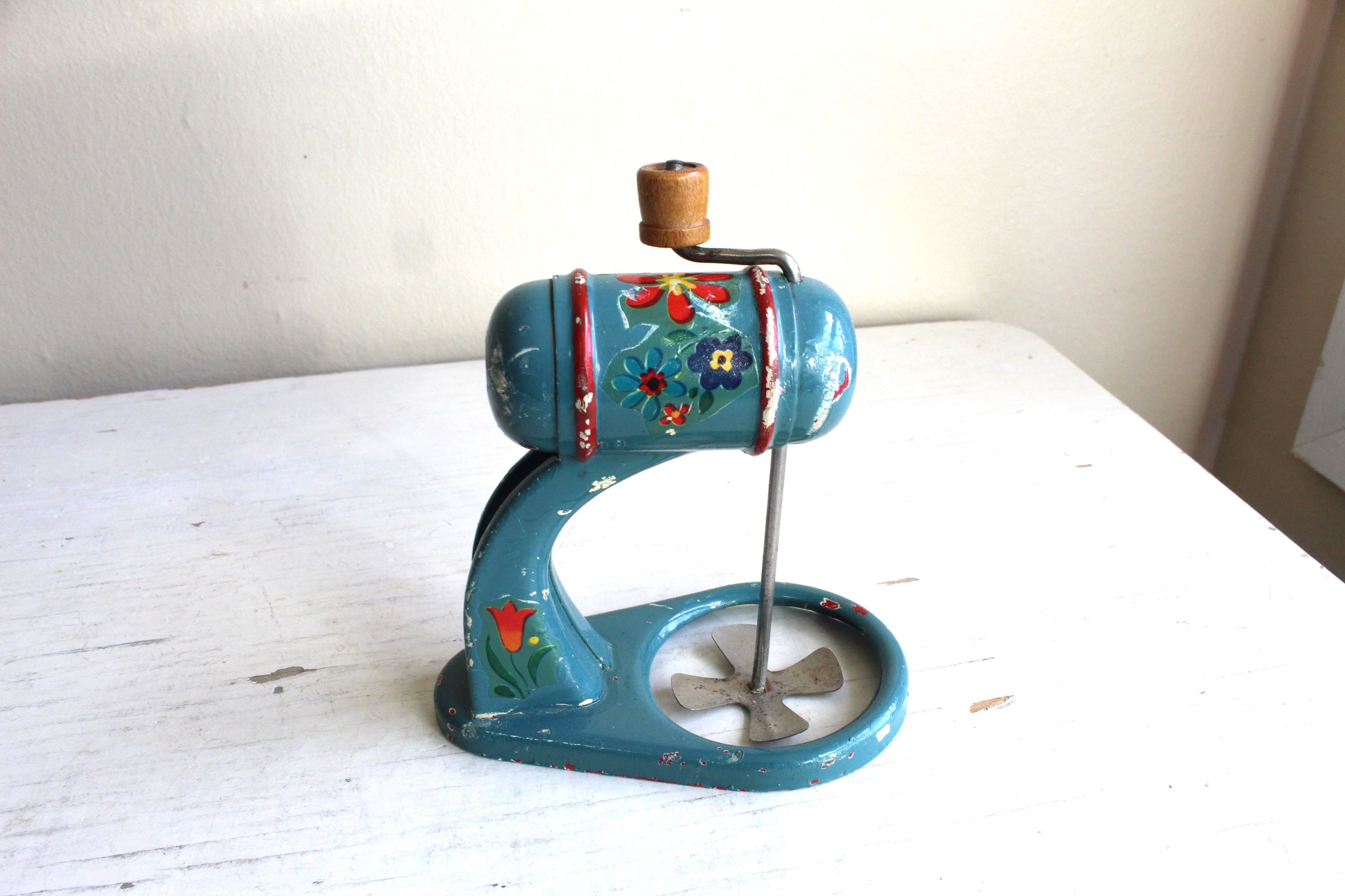 Vintage 1950s Doll Sized Metal Hand Crank Blender, Floral Decal - Etsy