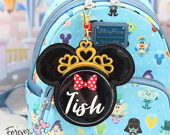 Princess Crown Celebration Button Holder Keychain, Disney Princess Button Holder, Black Gold Park Bag Charm, Regal Park Accessory