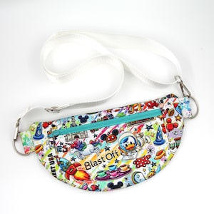 Festival der Künste, Umhängetasche, verstellbarer Gurtband, Hipster Disney Tasche, handgemachte Gürteltasche, komplett gefüttert und gepolstert, Freizeitpark