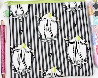 Spooky Zipper Pouch, Halloween Makeup Bag, Goth Cosmetic Bag, Horror Inspired Pouch, Cute Spooky Organizer, Travel Pouch, Unique Gift