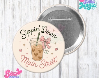 Spilla "Giornate al parco e latte", Spilla a tema parco divertimenti per amanti del caffè, Regalo per amanti del latte macchiato, Accessorio carino per l'outfit da parco, Opzione magnete