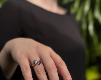 Handcrafted Sterling Silver Spiral Ring – Witchy Jewelry for Spiritual Growth & Transformation