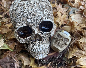 Floral Engraved Life Size HUMAN SKULL Effigy With Matching Shot Glass
