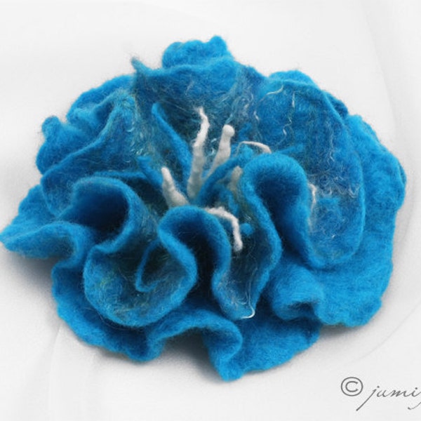 Felted Rose Flower Brooch, Turquoise brooch, felted flower, pin flower, felt brooch, gift for her