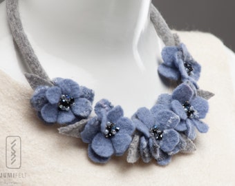 Necklace collar, Blue flowers necklace, Felt collar, Wool necklace, Flower necklace, Gift for her, Ready to ship