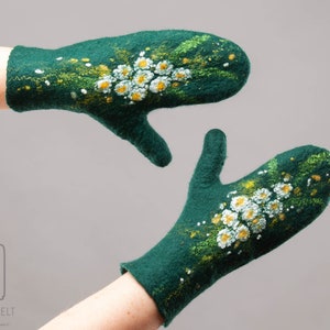 Felted Mittens - Warm soft wool gloves - Green mittens with flowers decor - Gift for women - Wool gloves - Felted gloves