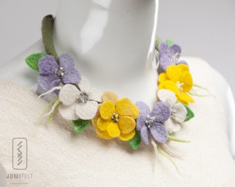 Necklace collar, Lilac, yellow and white flowers necklace, Felt collar, Wool necklace, Flower necklace