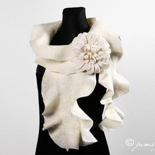 Ivory white felted scarf, Felt scarf for women, Nuno felt scarf, Ruffle collar, Womens felt scarf, Gift for wife, Gift for her,