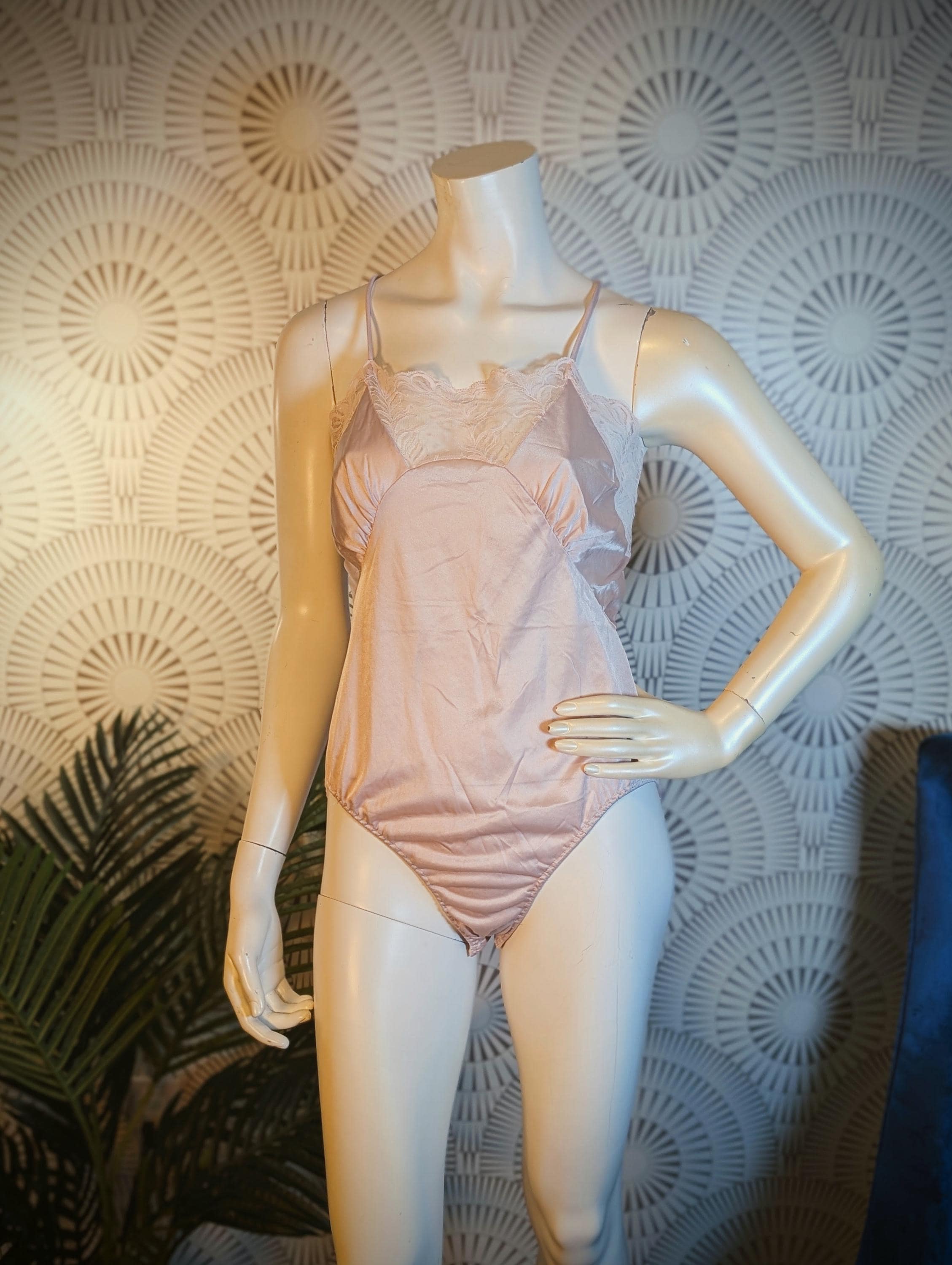 sexy canadian lingerie Canadian Lingerie Brands to Add to Your Underwear Drawer | ELLE Canada  Magazine main image 0
