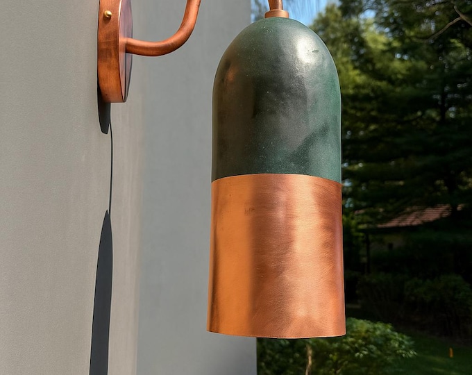 Copper Wall Sconce – Oxidized Green Patina, Curved Arm Lamp – Handcrafted Outdoor Lighting