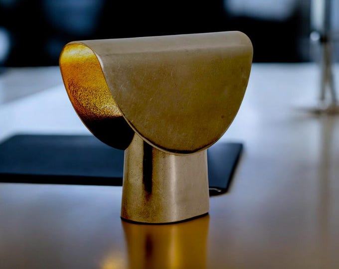 Handcrafted Foldable Copper Table Lamp: Antique Brass Finish