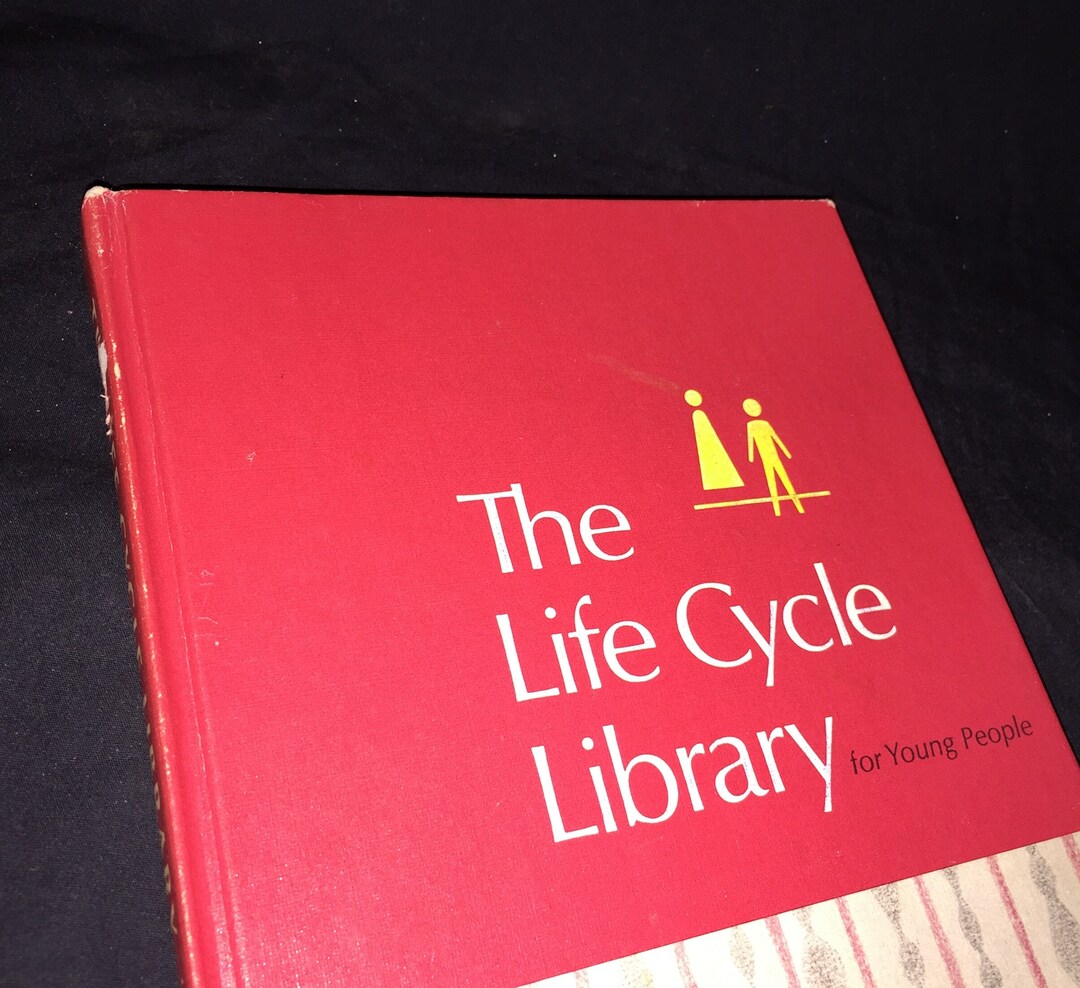 1969 Life Cycle Library Book - Etsy