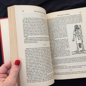 1956 The Outline of History by HG Wells image 5