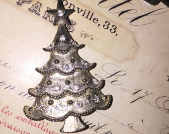 Vintage Christmas Tree Brooch