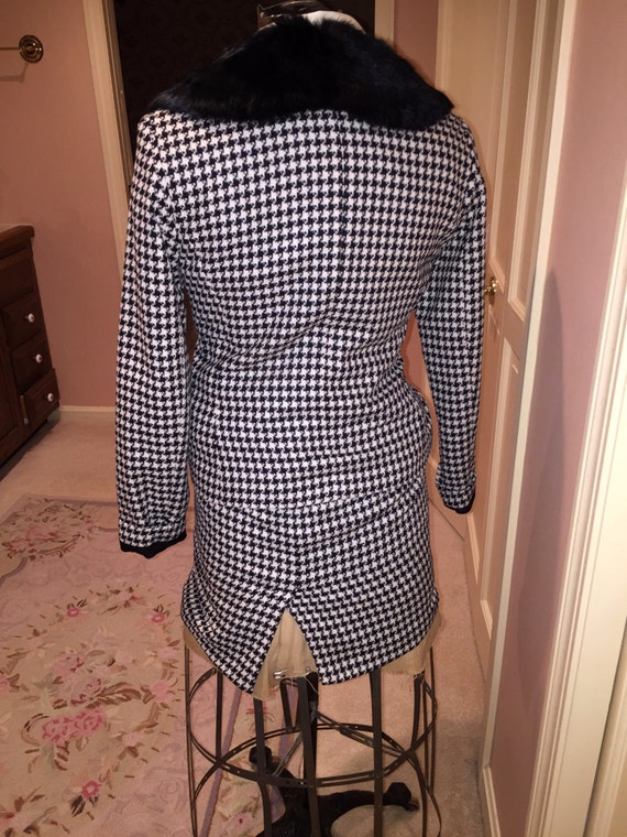 Vintage Casual Corner Lady's Hound-Tooth Checked … - image 3