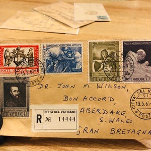 Franqueo del Vaticano vintage de 1965. ( Poste Vaticane )